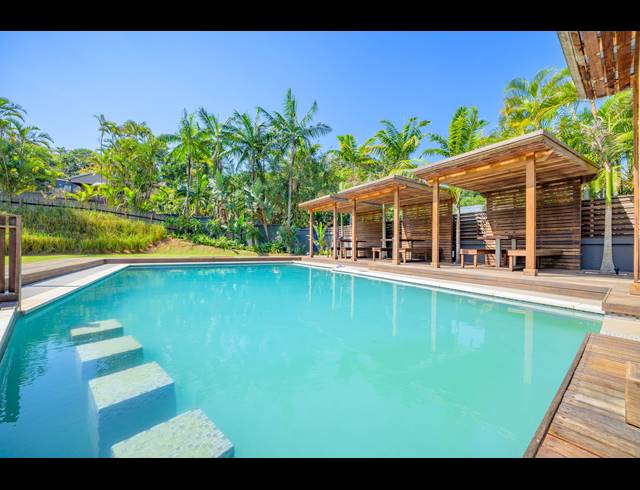 3 BEDROOM APARTMENT TO LET IN SHAKAS ROCK
